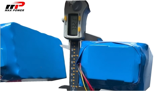 22.2V 25Ah 21700 batería de iones de litio para robot